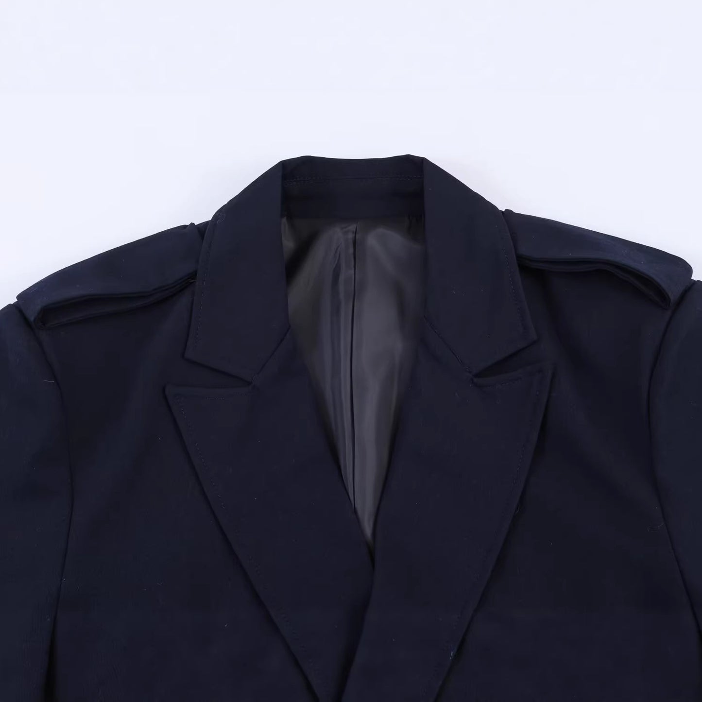 Comfortable and Versatile Oversized Pocket Loose Blazer for Women